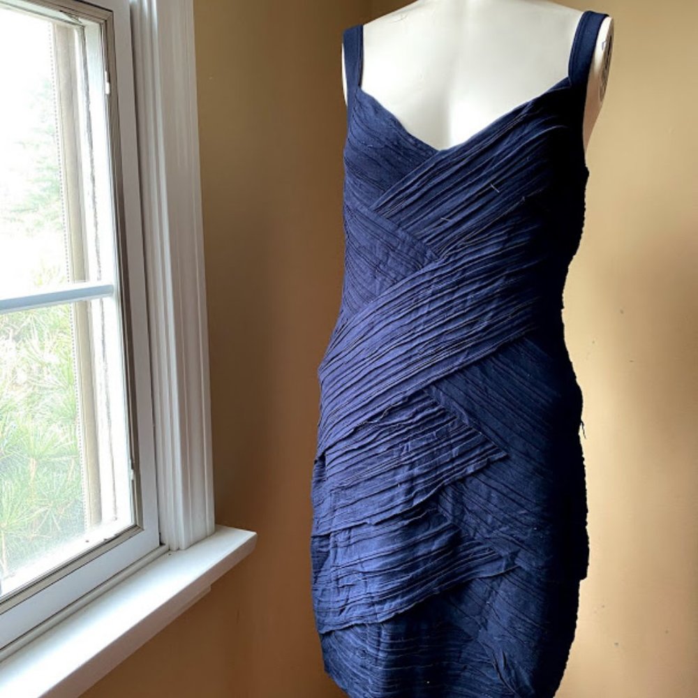 B44 Navy Bodycon Dress S